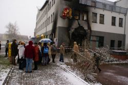   Brandanschlag auf das KOMM-Haus | Räumlichkeiten der soziokulturellen Einrichtung in Grünau zerstört  