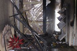   Solidarisch aufräumen | Die BI Buntes Grünau bittet die Leipziger zum Arbeitseinsatz im KOMM-Haus, um die Schäden des Brandanschlages zu beseitigen.  