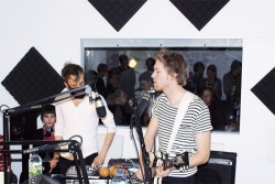   Umsonst und drinnen | Das Leipziger Internetradio detektor.fm lädt mit Indiepop-Konzerten in seine Studios  