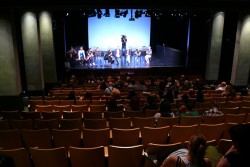   »So könnt ihr nicht nach Israel fahren« | Das Theater der Jungen Welt gastierte mit »Kinder des Holocaust« einige Tage in Israel  