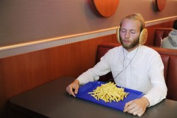   Symphonie für einen Burger | »FZML« verbindet zeitgenössische Musik und Fast Food  