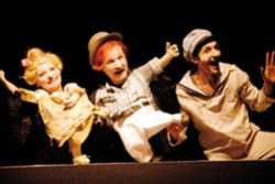   Keine Katastrophe | Raffiniertes Puppentheater in der Etage Eins: »Stig und Molly« erzählt vom Kampf, erwachsen zu werden  