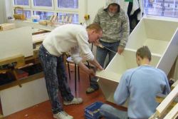   Ziel: Ausbildung | Leipzigs einzige Produktionsschule ist eine Alternative für arbeitslose Jugendliche  