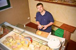   Alles Käse | In Schleußig gibt es den ersten Bio-Käseladen Leipzigs  