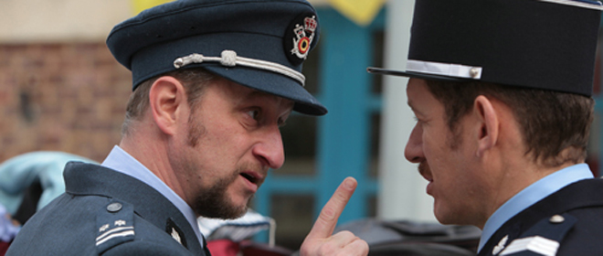   Staatsübergreifende Freundschaften | Danny Boons neuer Film »Nichts zu verzollen« erinnert an alte Gendarme-Komödien  