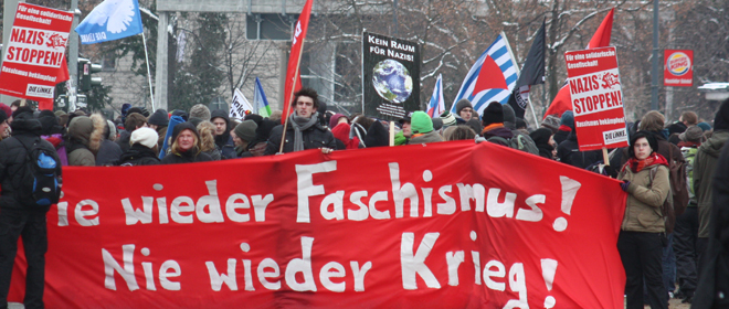   Protest gegen rechten Gewaltverbrecher (Update) | Die NPD lädt den neonazistischen Gewalttäter Karl-Heinz Hoffmann in die Odermannstraße ein. Dagegen formiert sich Protest  