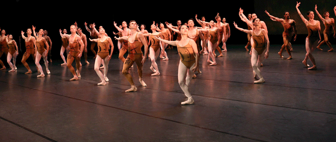   »Wir können Tanz nicht wiederholen« | Ballettchef Mario Schröder über seine neue Inszenierung des »Rachmaninow«  