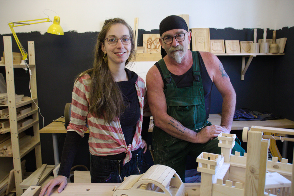   Schmirgeln und sägen in der Südvorstadt | In einer neuen Werkstatt des »Holzkollektivs« können Kinder mit Holz kreativ sein  