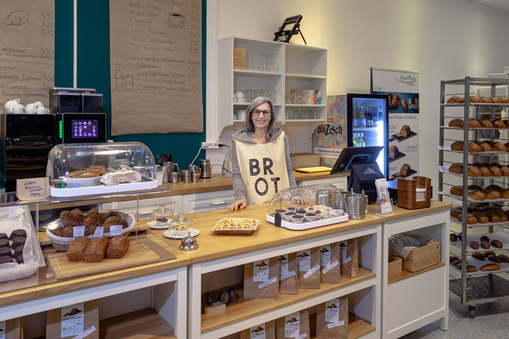   Die Laerche macht den Unterschied | Martinas Brotgefühle: Vom Pop-up-Laden zum Café für glutenfreies Gebäck  