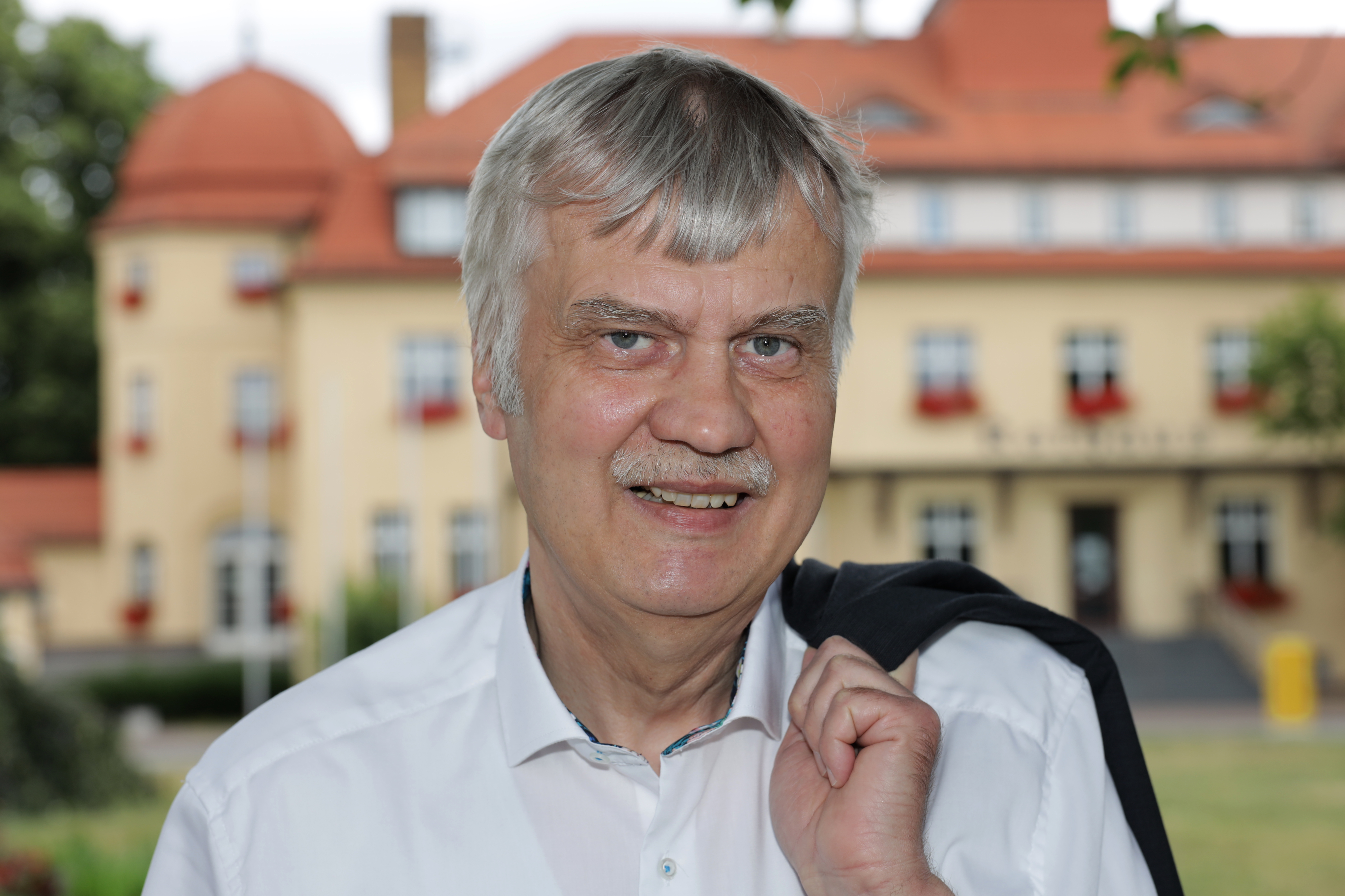   »Den Menschen ist nicht bewusst, wie unsere Demokratie funktioniert« | Markkleebergs Oberbürgermeister über Querdenken und Besucher aus Connewitz  