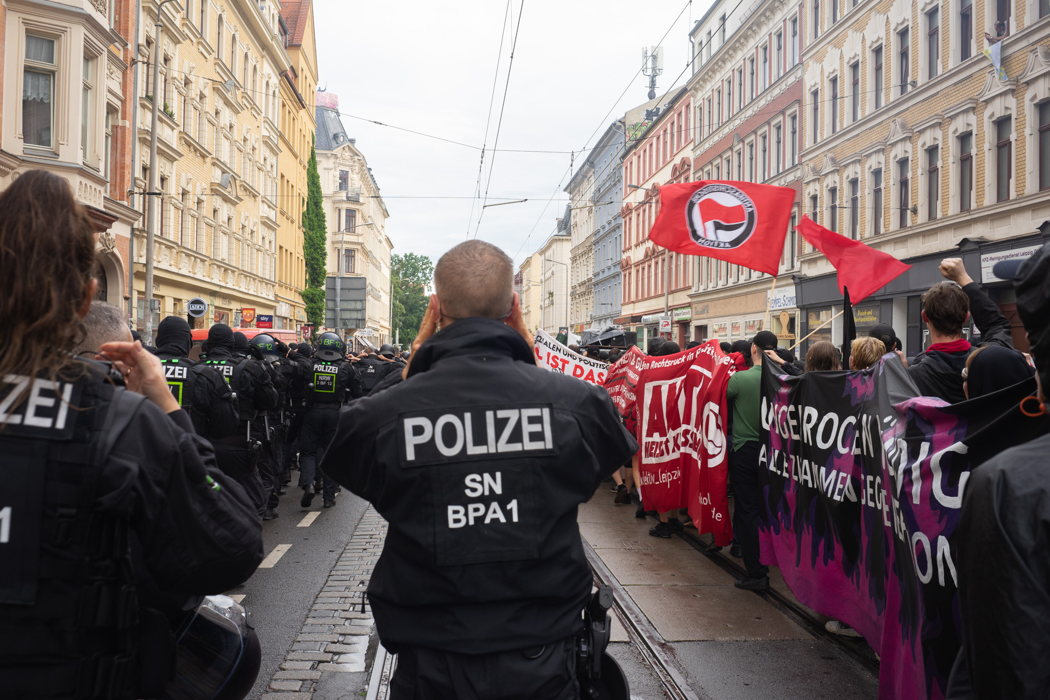   Für Maja auf die Straße | Nach der Auslieferung von Maja T. nach Ungarn wurde am vergangenen Samstag in Leipzig demonstriert  