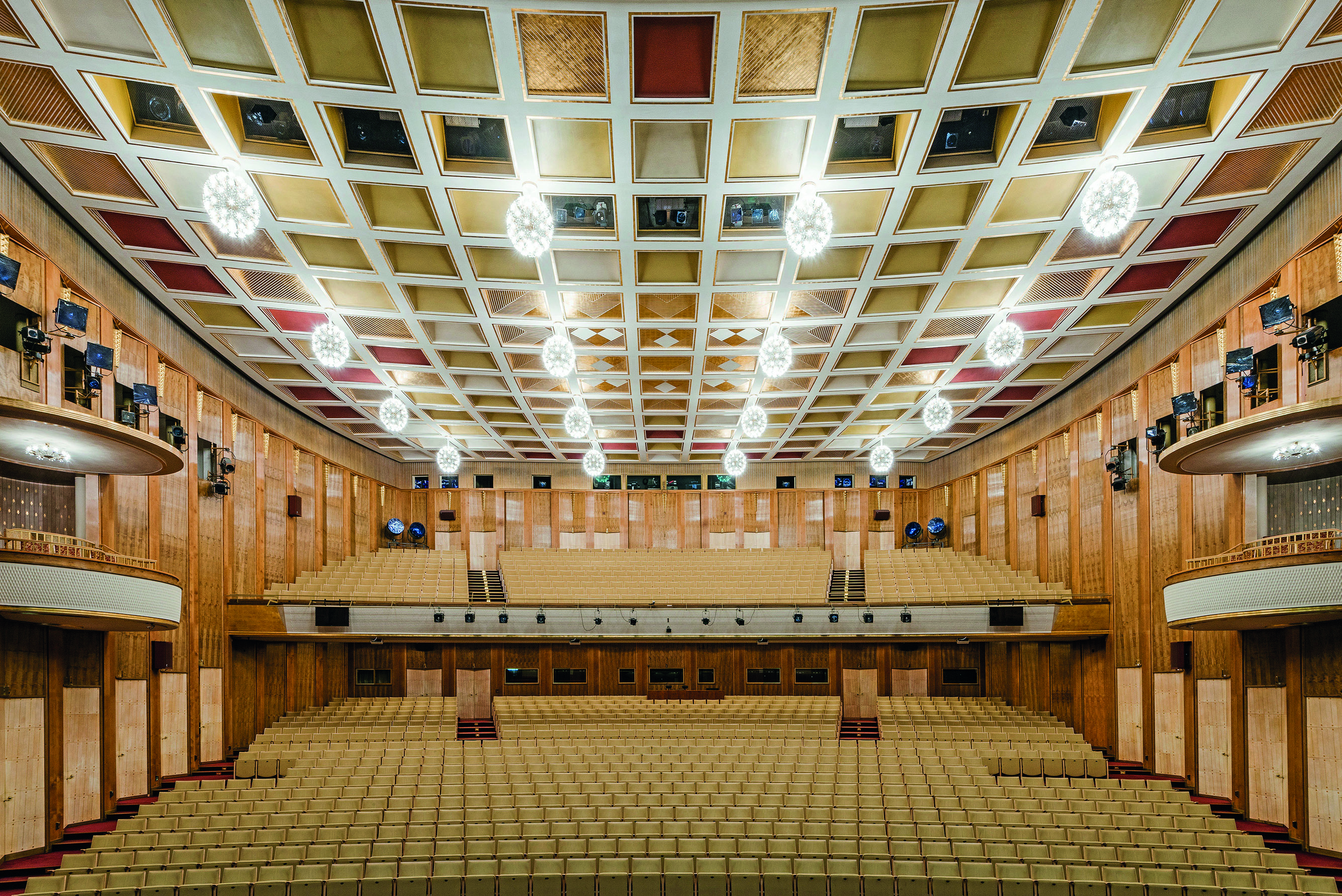 Blick in den Opernsaal