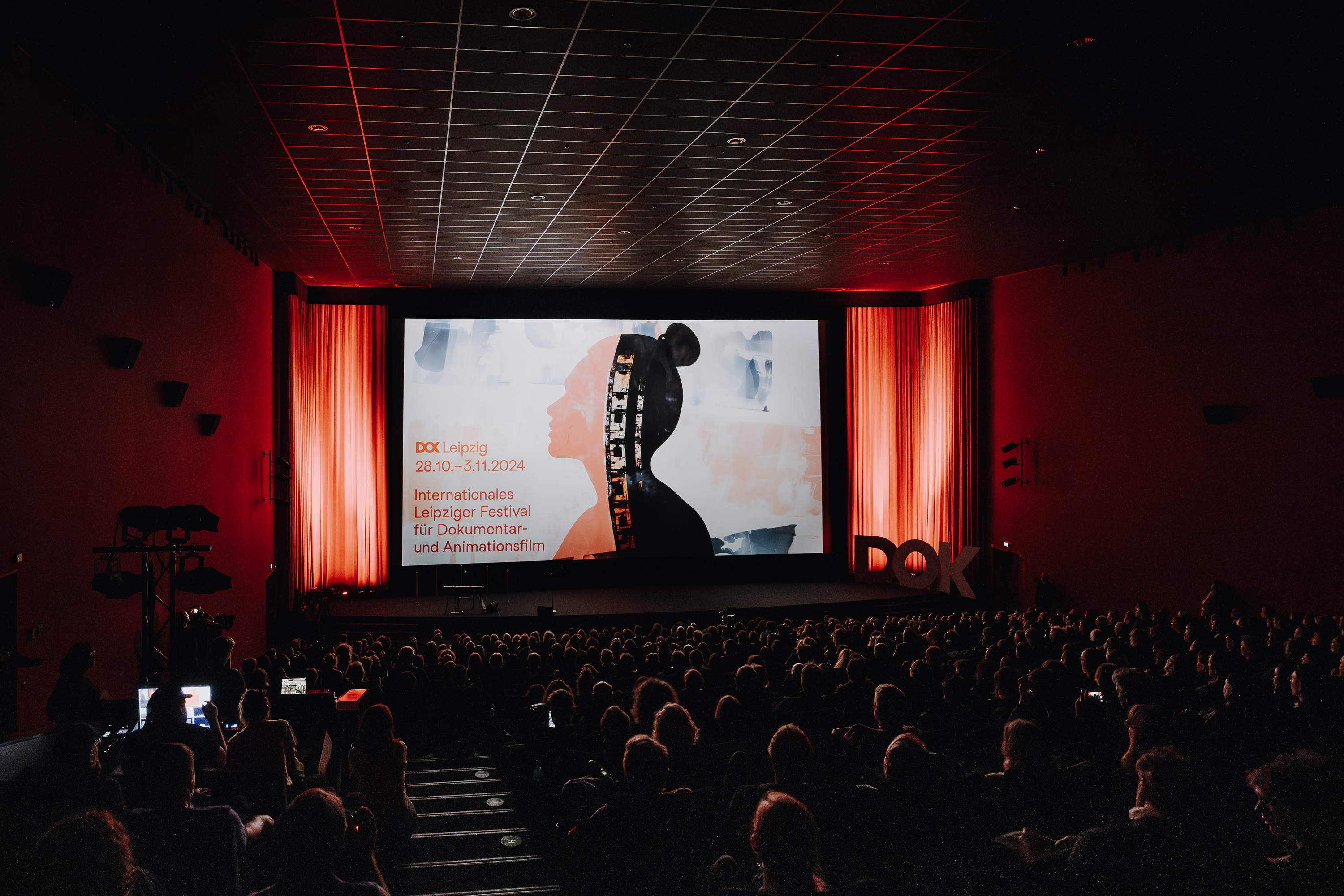   Herunterfahren | Mit dem Dok-Filmfestival wird auch ein Flaggschiff der Leipziger Kultur ausgebremst  