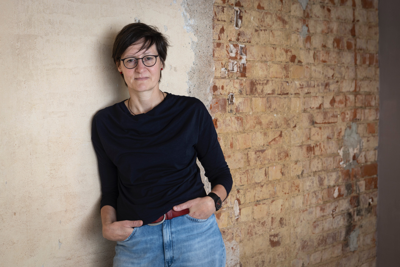   »Man schwingt am Telefon in sehr emotionalen Lebenssituationen mit« | Das Hilfetelefon für Kinder und Jugendliche in Leipzig sucht neue Ehrenamtliche  