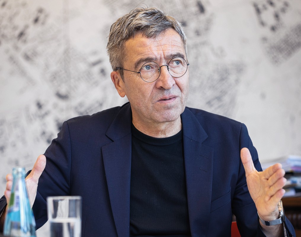   »Es fehlt die Transparenz« | Baubürgermeister Thomas Dienberg über das Investitionsmoratorium und dessen Einfluss auf die Entwicklung Leipzigs  