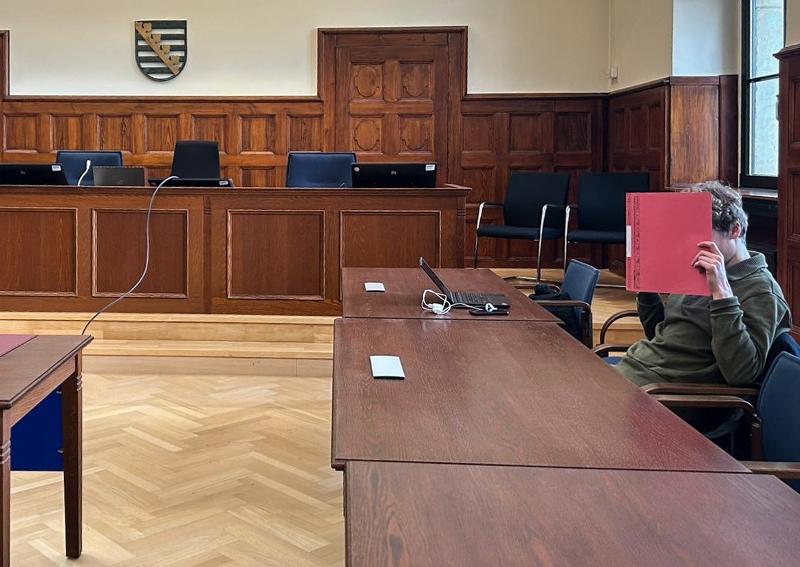   Weitere Verurteilung nach Tag X | 27-Jähriger zu zwei Jahren Freiheitsstrafe auf Bewährung verurteilt  