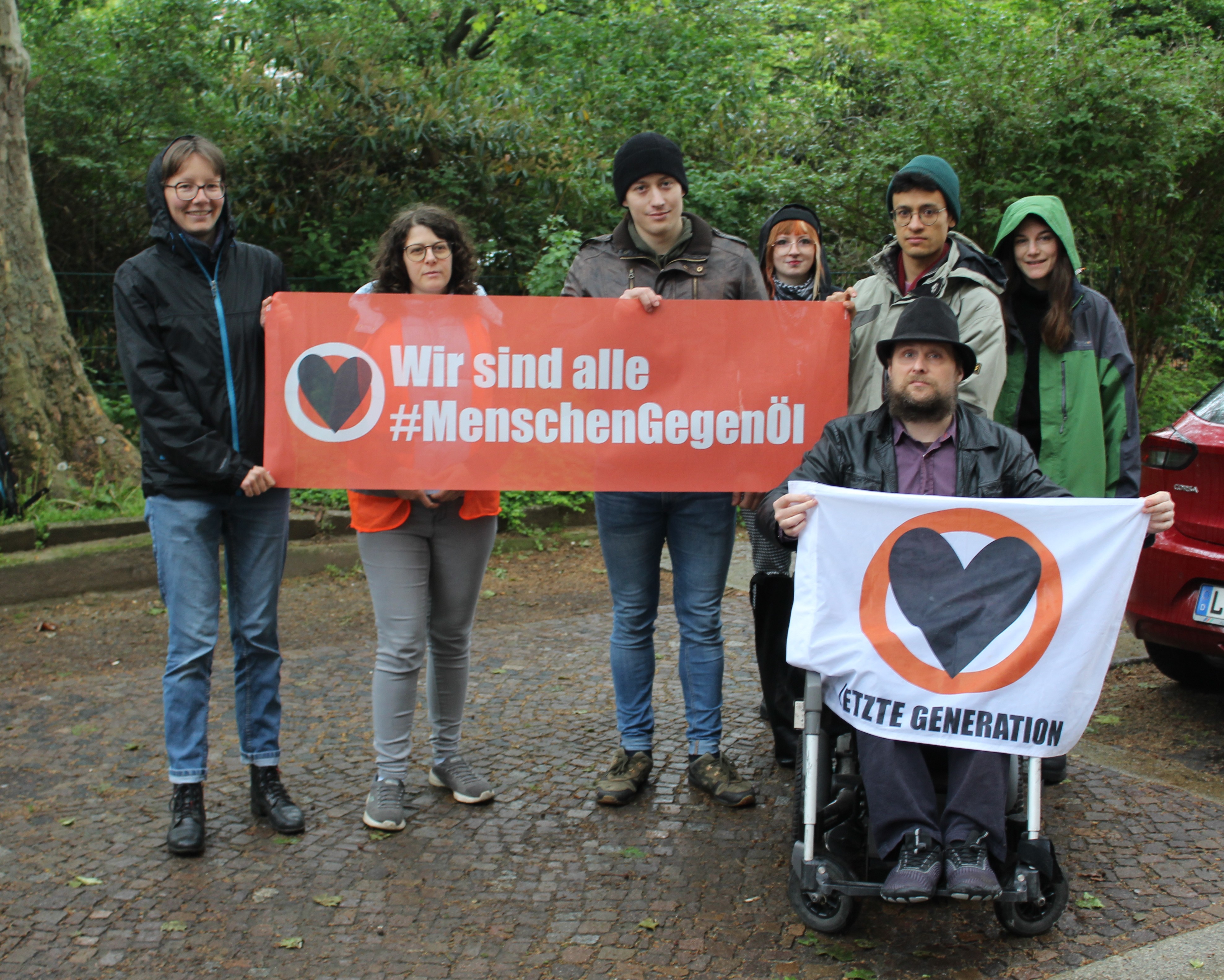  Vertagt und eingestellt | Zwei Mitglieder der Letzten Generation müssen sich vor dem Amtsgericht verantworten  